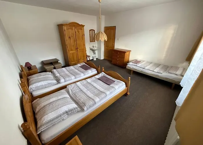 Dovolenkový dom Penzión Heľpa (do 25 hostí) Helpa