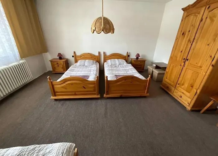 Dovolenkový dom Penzión Heľpa (do 25 hostí) *