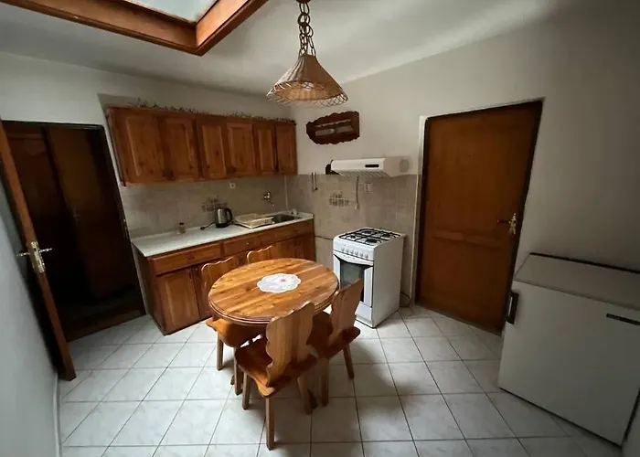 Dovolenkový dom Penzión Heľpa (do 25 hostí) Helpa