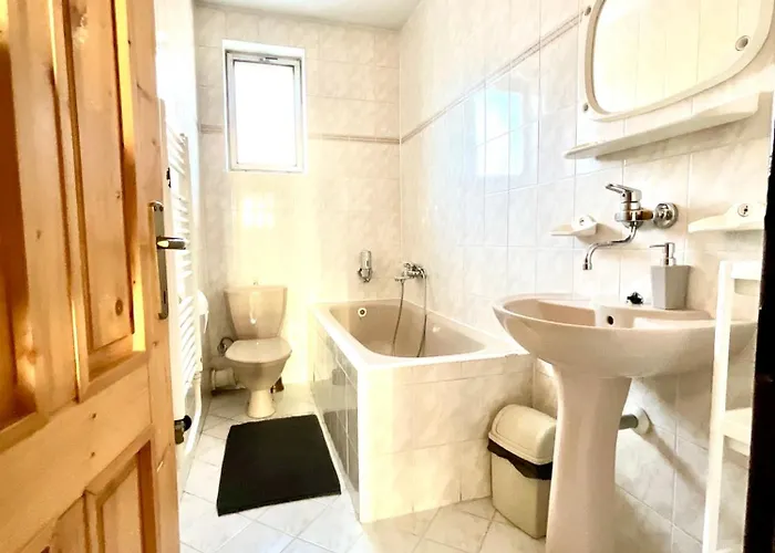 Dovolenkový dom Penzión Heľpa (do 25 hostí)